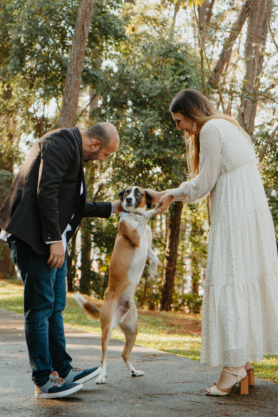 Foto Pré-wedding com cachorro: como incluir seu melhor amigo nesse momento tão especial Foto Pré-wedding com cachorro: como incluir seu melhor amigo nesse momento tão especial - Imagem 6